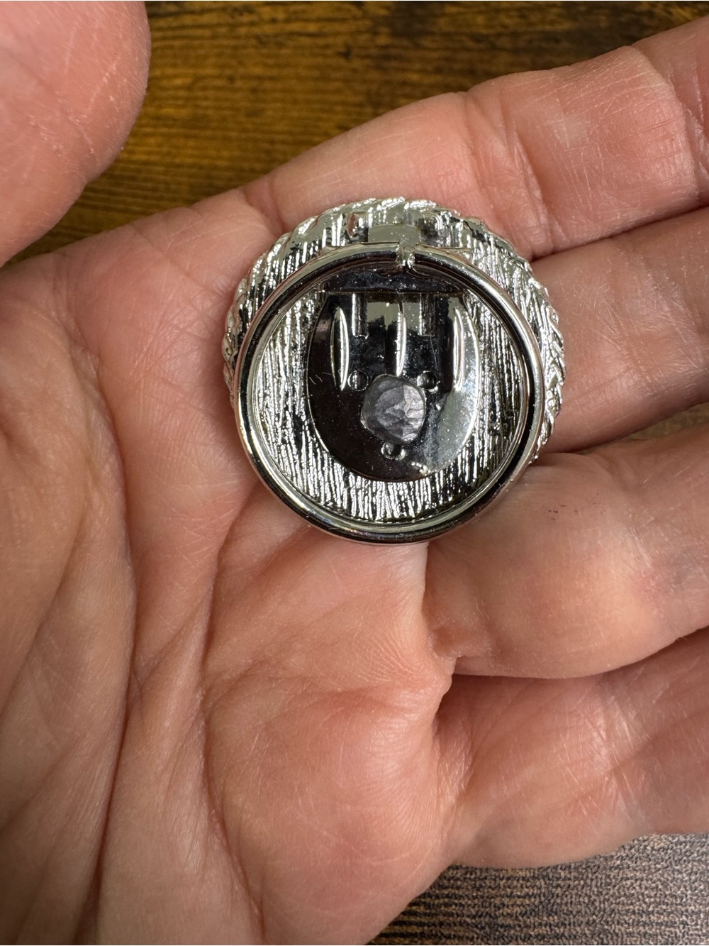 Vintage Silver Roman Coin Style Scarf Clip - Picture 3 of 5